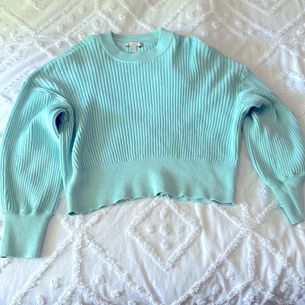 Light blue crop sweater